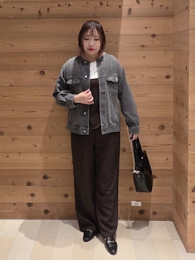 「アイテム（ローファー）」を使った、テソ子さん（レディース・162cm・30代）の秋コーディネート