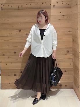 「アイテム（タンクトップ）」を使った、テソ子さん（レディース・162cm・30代）の秋コーディネート
