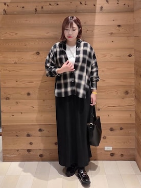 「アイテム（ショルダーバッグ）」を使った、テソ子さん（レディース・162cm・30代）の秋コーディネート