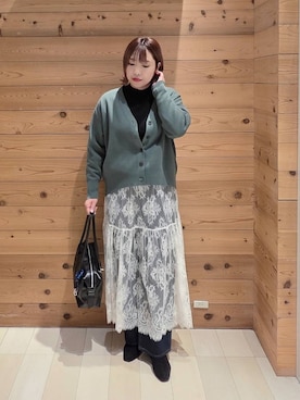 「アイテム（ステンカラーコート）」を使った、テソ子さん（レディース・162cm・30代）の秋コーディネート