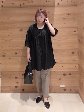 「アイテム（その他シューズ）」を使った、テソ子さん（レディース・162cm・30代）の秋コーディネート