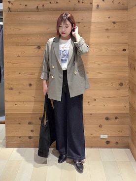 「アイテム（ローファー）」を使った、テソ子さん（レディース・162cm・30代）の夏コーディネート