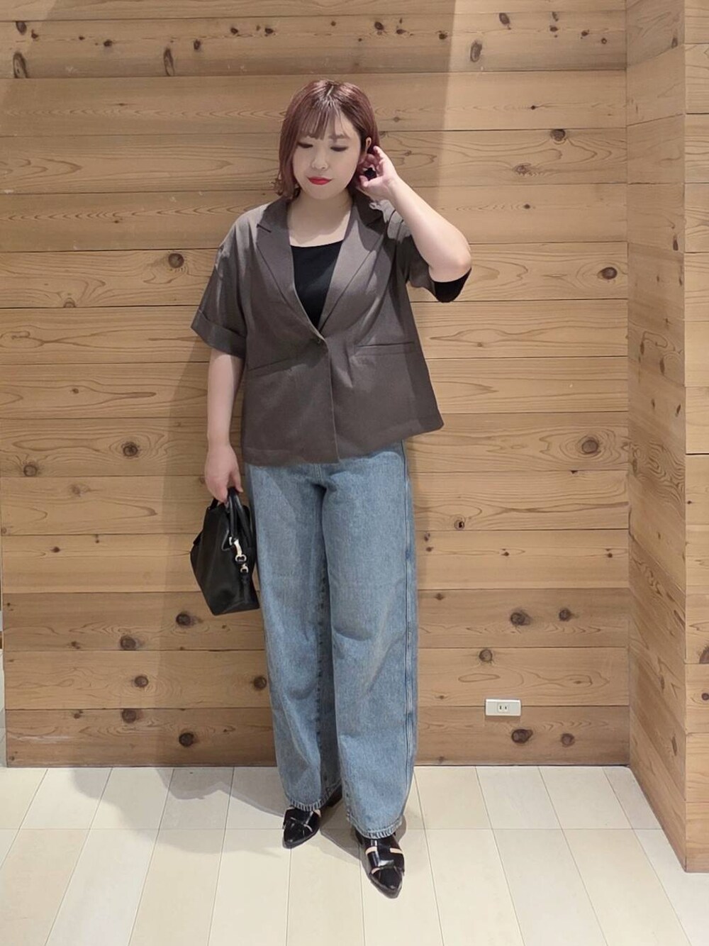 「夏コーデ、体型カバー、若見え、着痩せ・細見え、GOOD DENIM_GLOBAL WORK、セールコーデ」｜「GLOBAL WORKのGOODデニムバギーパンツ/118365（デニムパンツ、ブルー系）」を使った、テソ子さん（レディース・162cm）の夏コーディネートの1枚目の写真