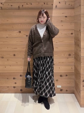 「アイテム（ダウンジャケット/コート）」を使った、テソ子さん（レディース・162cm・30代）の秋コーディネート