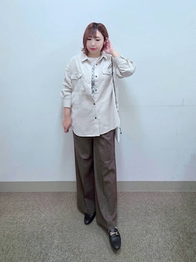 「アイテム（タンクトップ）」を使った、テソ子さん（レディース・162cm・30代）の秋コーディネート