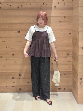 「アイテム（ボディバッグ/ウエストポーチ、ベージュ系）」を使った、テソ子さん（レディース・162cm）の夏コーディネート