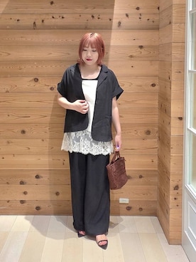 「アイテム（クラッチバッグ、ブラウン系）」を使った、テソ子さん（レディース・162cm）の夏コーディネート