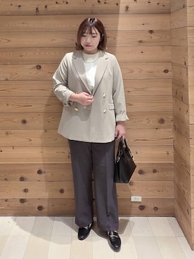 「アイテム（パンツドレス、グレー系）」を使った、テソ子さん（レディース・162cm）の冬コーディネート