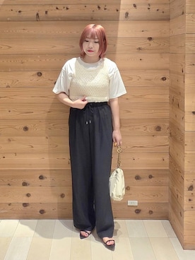 「アイテム（ボディバッグ/ウエストポーチ、ベージュ系）」を使った、テソ子さん（レディース・162cm）の夏コーディネート