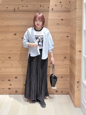 「GLOBAL WORK（グローバルワーク）のアイテム（スニーカー）」を使った、テソ子さん（レディース・162cm）の秋コーディネート