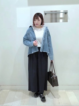 「GLOBAL WORK（グローバルワーク）のアイテム（バッグ）」を使った、テソ子さん（レディース・162cm）の春コーディネート