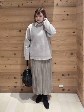 「アイテム（スカート、ベージュ系）」を使った、テソ子さん（レディース・162cm）の冬コーディネート