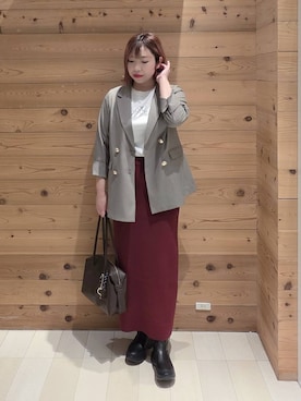 「アイテム（テーラードジャケット）」を使った、テソ子さん（レディース・162cm・30代）の秋コーディネート