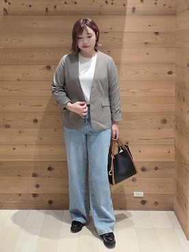 「アイテム（ノーカラージャケット）」を使った、テソ子さん（レディース・162cm）の秋コーディネート
