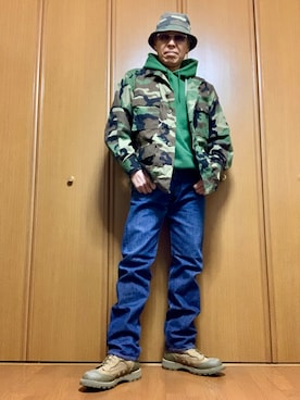 「MILITARY SURPLUS（ミリタリーサープラス）のアイテム」を使った、ashusanさん（メンズ・174cm）の冬コーディネート