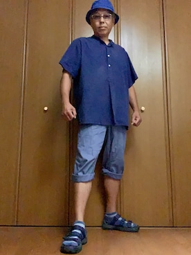 「サンダルに靴下」｜「アイテム（その他トップス）」を使った、ashusanさん（メンズ・174cm）の夏コーディネート