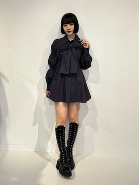 「jouetie（ジュエティ）のストレッチレースアップロングブーツ 厚底 靴 秋服（ブーツ、ブラック系）」を使った、JURIさん（レディース・161cm）の夏コーディネート
