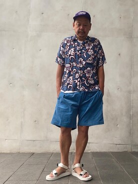「INHERIT（インヘリット）のアイテム（パンツ）」を使った、ザッキローニさん（メンズ・172cm）の秋コーディネート