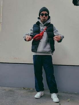 「アイテム（ボディバッグ/ウエストポーチ）」を使った、03さん（メンズ・176cm）の冬コーディネート