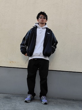 「Supreme （シュプリーム）のアイテム」を使った、03さん（メンズ・176cm）の冬コーディネート