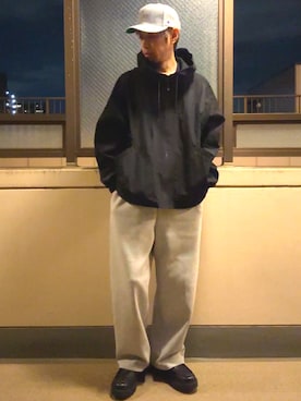 「アイテム（スウェットパンツ）」を使った、HOLLIEさん（メンズ・180cm・40代）の秋コーディネート