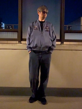 「アイテム（スカジャン）」を使った、HOLLIEさん（メンズ・180cm）の冬コーディネート