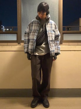 「OAKLEY（オークリー）のアイテム」を使った、HOLLIEさん（メンズ・180cm）の冬コーディネート