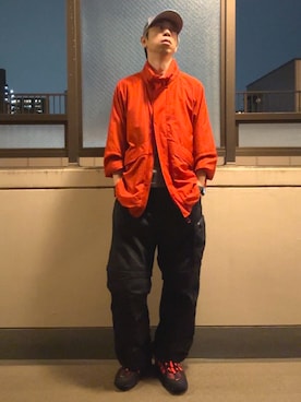 「アイテム（カーゴパンツ）」を使った、HOLLIEさん（メンズ・180cm・40代）の秋コーディネート