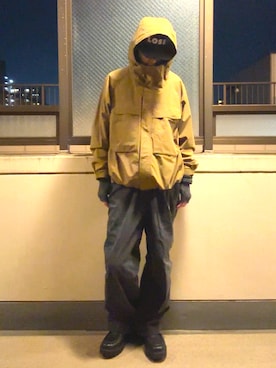 「アイテム（ダウンベスト）」を使った、HOLLIEさん（メンズ・180cm）の冬コーディネート