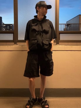 「KiU（キウ）の【KiU×空調服(R)】キウ 軽量エアコンディションドマルチファンクションベスト（その他アウター）」を使った、HOLLIEさん（メンズ・180cm・40代）の夏コーディネート