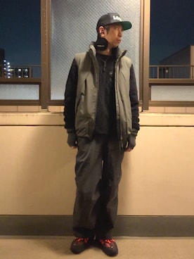 「アイテム（その他トップス）」を使った、HOLLIEさん（メンズ・180cm）の冬コーディネート