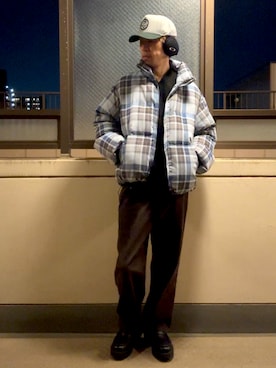 「OAKLEY（オークリー）のアイテム」を使った、HOLLIEさん（メンズ・180cm）の冬コーディネート