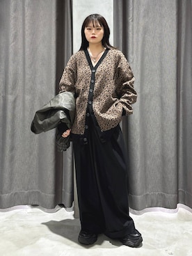 「PBLIM（ページボーイリム）のアイテム（スラックス）」を使った、82omochi73さん（レディース・158cm）の秋コーディネート