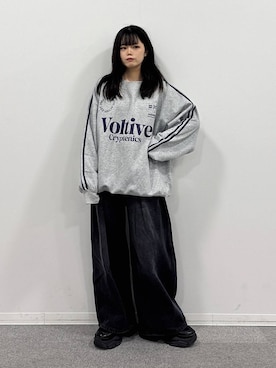 「PBLIM（ページボーイリム）の《UNISEX》ラインスリーブロゴスウェット（スウェット）」を使った、82omochi73さん（レディース・158cm）の秋コーディネート