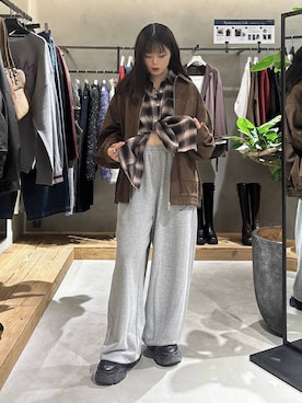 「PBLIM（ページボーイリム）のアイテム（スウェットパンツ）」を使った、82omochi73さん（レディース・158cm）の秋コーディネート