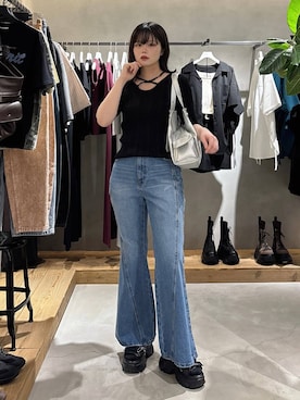 「PAGEBOY（ページボーイ）のスリムレッグフレアデニム【4color/4size】（デニムパンツ、ブルー系）」を使った、82omochi73さん（レディース・158cm）の春コーディネート