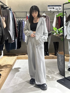 「PBLIM（ページボーイリム）のアイテム（スウェットパンツ）」を使った、82omochi73さん（レディース・158cm）の秋コーディネート