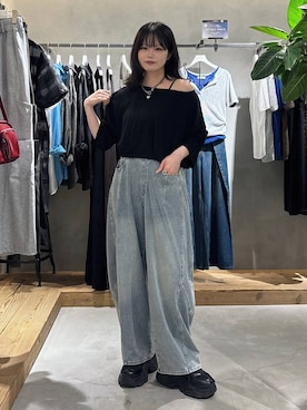 「PAGEBOY（ページボーイ）のプラットチャンキースニーカー（スニーカー、ブラック系）」を使った、82omochi73さん（レディース・158cm）の夏コーディネート