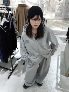 「PBLIM（ページボーイリム）のアイテム（スウェットパンツ）」を使った、82omochi73さん（レディース・158cm）の秋コーディネート