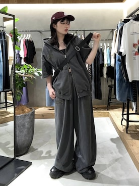 「アイテム（スウェットパンツ）」を使った、82omochi73さん（レディース・158cm・20代）の夏コーディネート