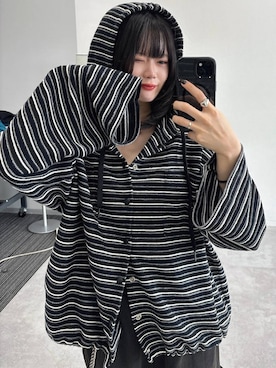 「PBLIM（ページボーイリム）の《UNISEX》ボーダーフーディ（パーカー、ブラック系）」を使った、82omochi73さん（レディース・158cm）の秋コーディネート