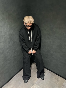「RICK OWENS」｜木村旭さん（メンズ・182cm）の春コーディネート