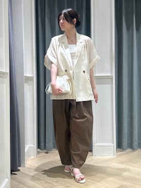 「A part by（アパートバイ）のキンチャクミニショルダバッグ（ショルダーバッグ、ホワイト系）」を使った、hinariさん（レディース・167cm）の夏コーディネート
