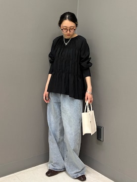 「KBF（ケイビーエフ）の『2サイズ展開』フロントパネルデザインデニム（デニムパンツ、ブラック系）」を使った、てらさん（レディース・153cm）の春コーディネート