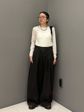 「KBF（ケイビーエフ）のユーズドライクタックWIDEパンツ（その他パンツ、グレー系）」を使った、てらさん（レディース・153cm）の春コーディネート