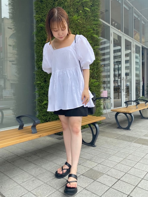 なかむらえりかさんのコーディネート