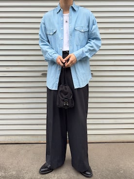 「YOKE（ヨーク）のアイテム」を使った、すとさん（メンズ・172cm）の春コーディネート