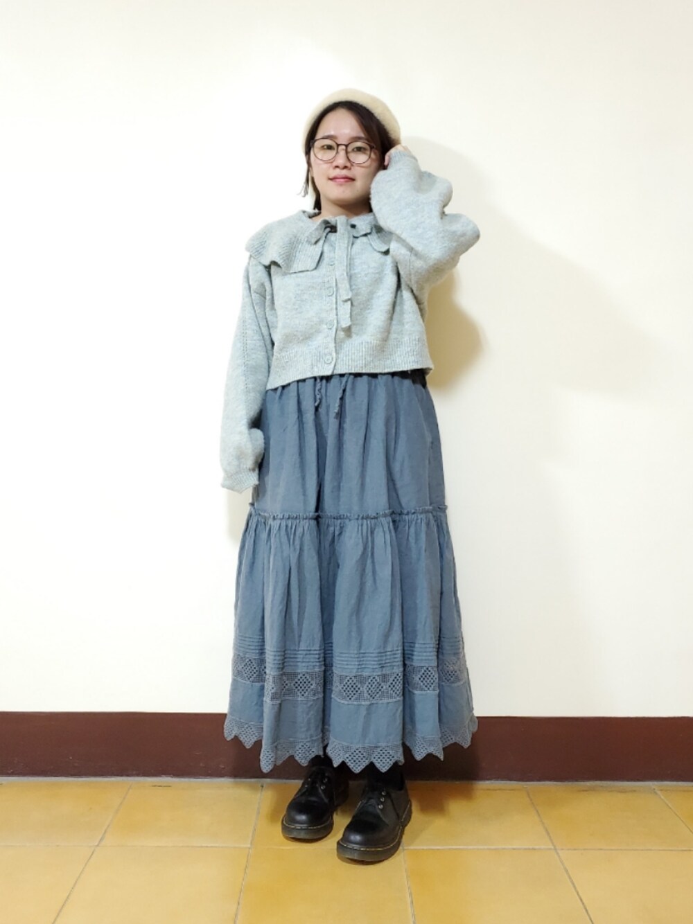 「ootd、冬コーデ、大人カジュアル、大人コーデ、低身長、低身長女子、色合わせ」｜「QUEEN SHOPのアイテム（ニット/セーター、ブルー系）」を使った、呱呱🍯さん（レディース・152cm）の冬コーディネートの1枚目の写真