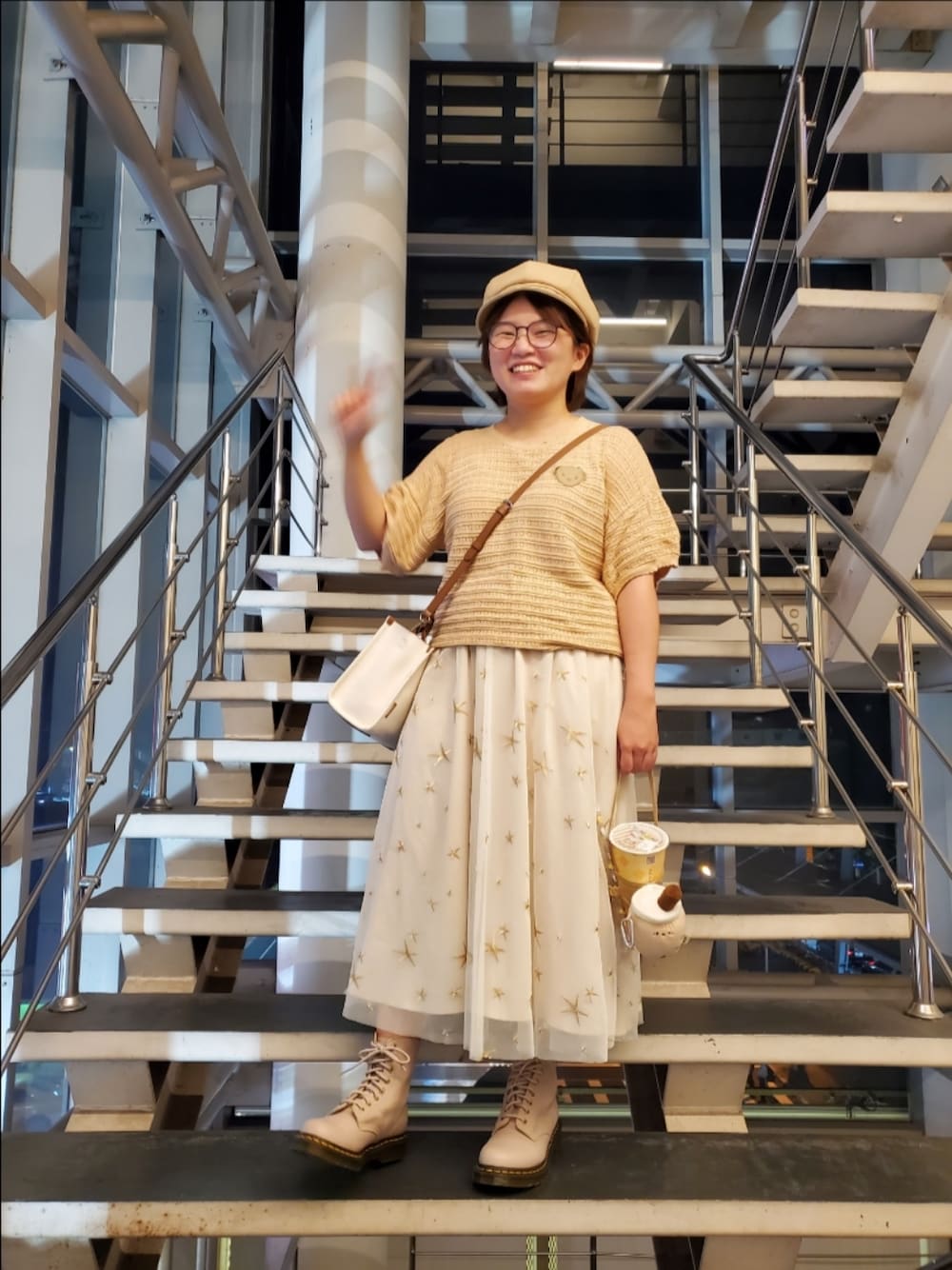 「ootd、街頭穿搭、休閒、低身長、低身長コーデ、大人カジュアル、大人コーデ、秋コーデ」｜「Knights Bridgeのアイテム（ニット/セーター、ベージュ系）」を使った、呱呱🍯さん（レディース・152cm）の冬コーディネートの1枚目の写真