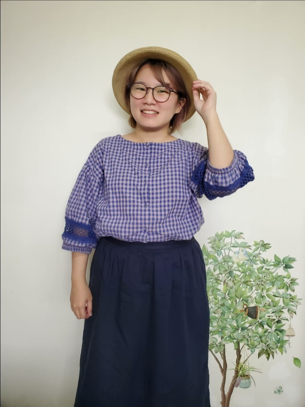 「ootd、夏コーデ、シャツ好き集まれ、街頭穿搭、休閒、復古、大人カジュアル、大人コーデ、低身長コーデ、低身長女子」｜「Samansa Mos2の袖レース切替Tブラウス（シャツ/ブラウス、パープル系）」を使った、呱呱🍯さん（レディース・152cm）の夏コーディネートの1枚目の写真